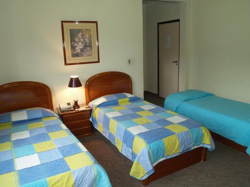 Hotel Lopes Caxambu Rum bild